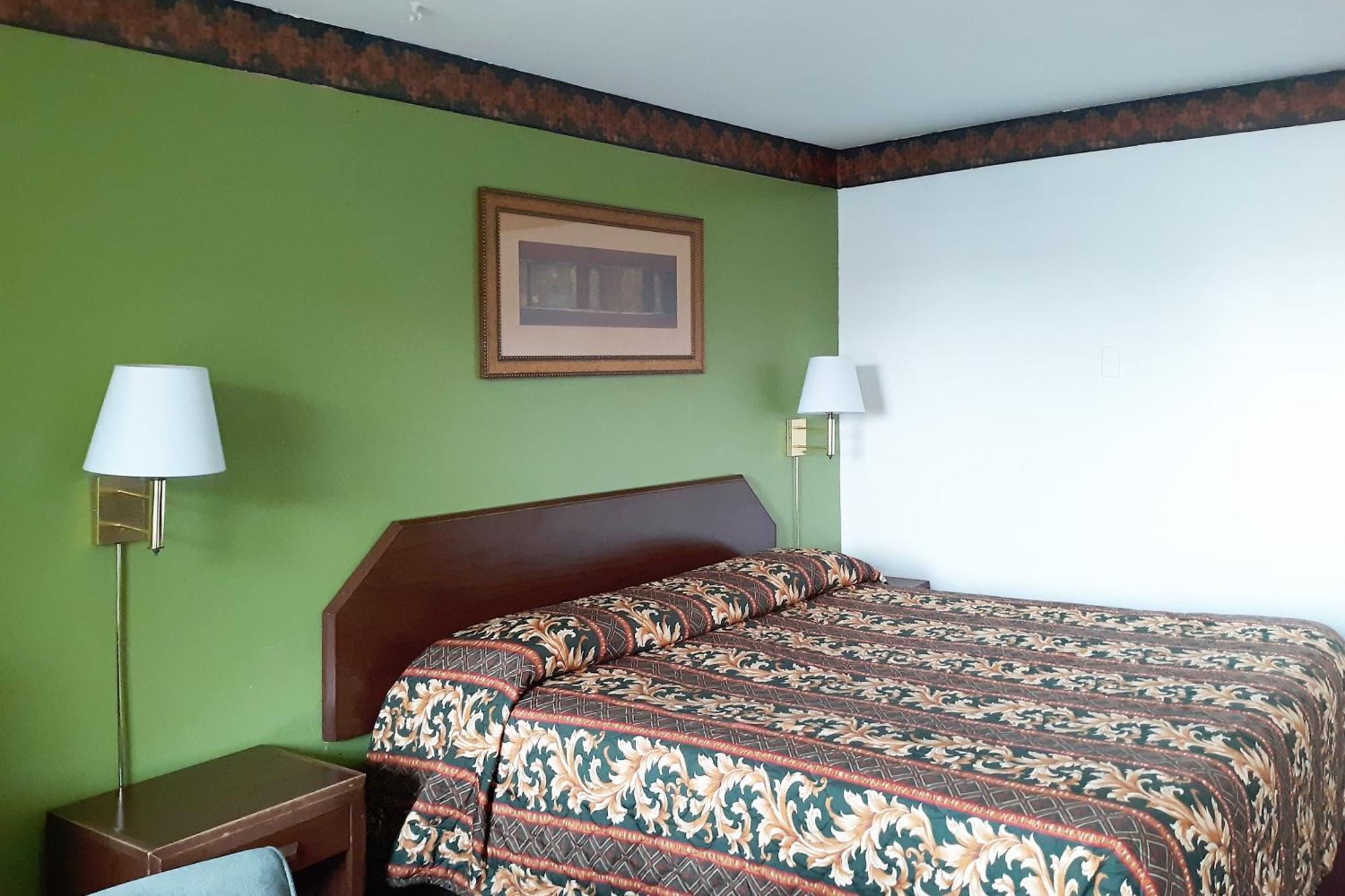 Oyo Hotel Kings At Clovis Esterno foto